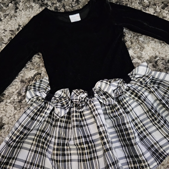 Girls Fancy Beautiful Holuday Christmas Dress Size 18months - Picture 2 of 3